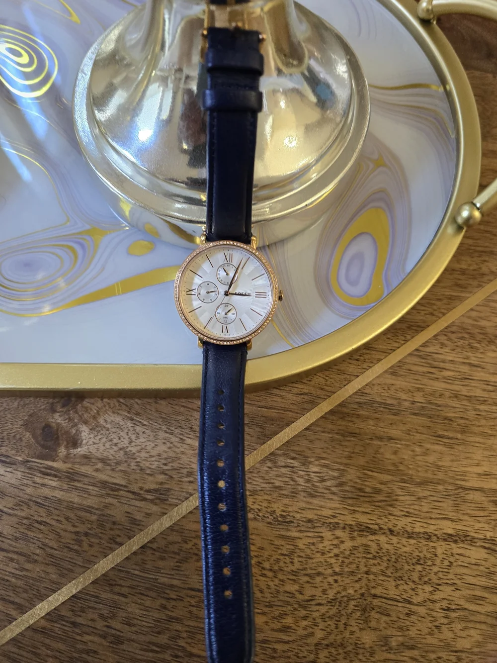 Fossil Gold-Tone Case Watch with White Dial and Black Leather Strap